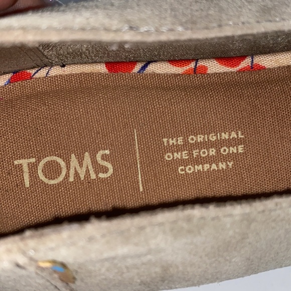 TOMS shoes Julie Desert Taupe flats size 10 great condition. - Picture 9 of 12